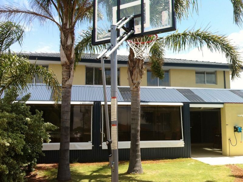 3 Seabrooke Avenue, Rockingham WA 6168