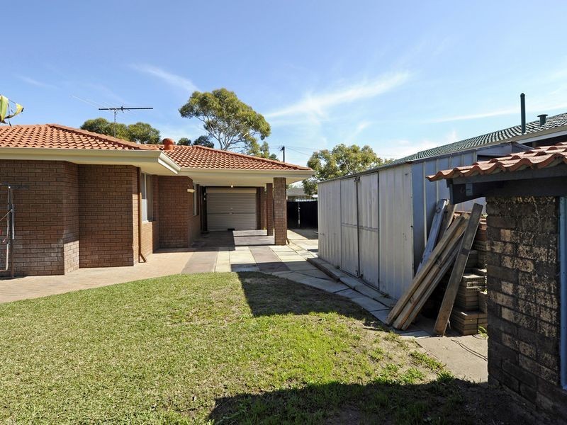 12 Hydra Close, Rockingham WA 6168
