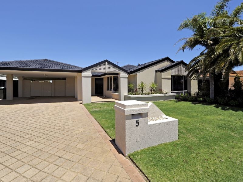 5 Fathom Ramble, Waikiki WA 6169