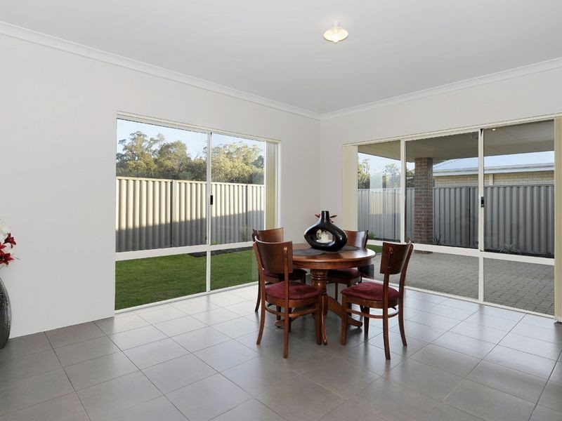 32 Andalusian Loop, Baldivis WA 6171