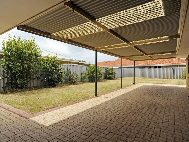 104 Charthouse Road, Waikiki WA 6169