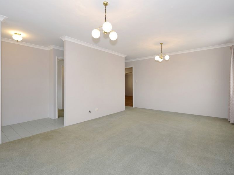 104 Charthouse Road, Waikiki WA 6169