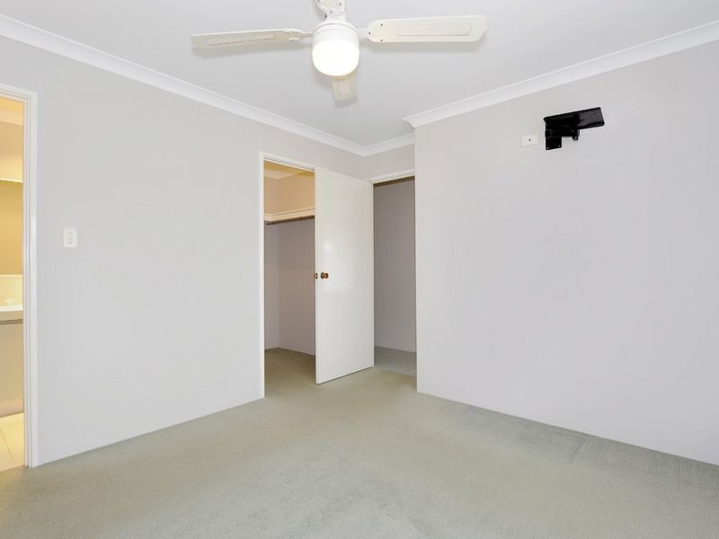 104 Charthouse Road, Waikiki WA 6169