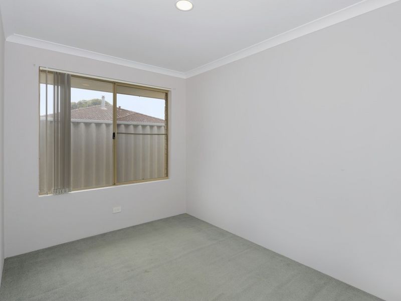 104 Charthouse Road, Waikiki WA 6169