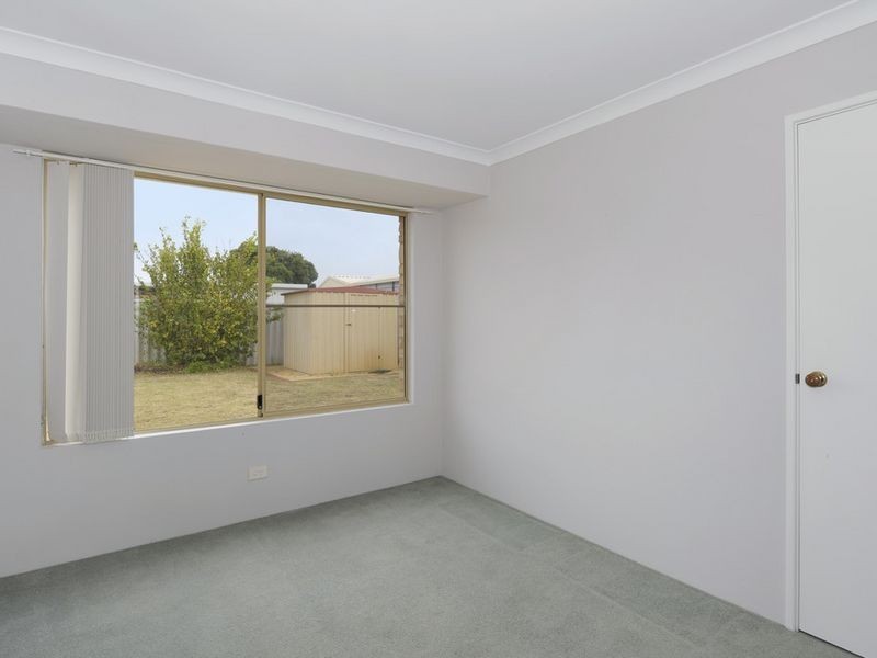 104 Charthouse Road, Waikiki WA 6169