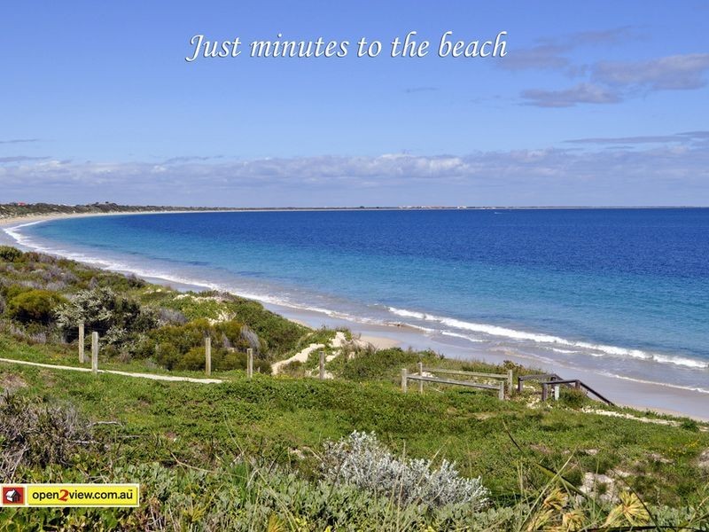 104 Charthouse Road, Waikiki WA 6169