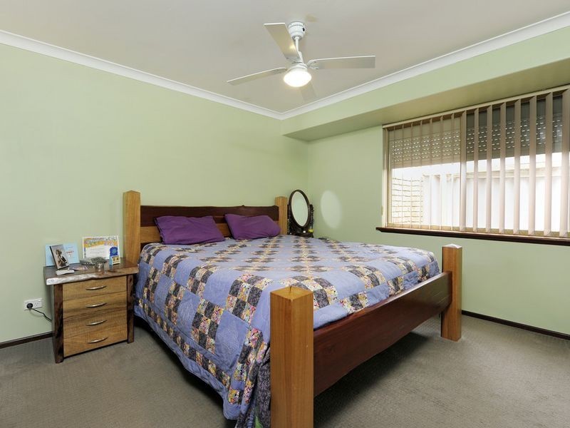 9 Tampico Court, Safety Bay WA 6169