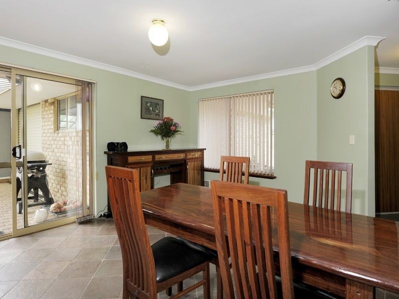 9 Tampico Court, Safety Bay WA 6169