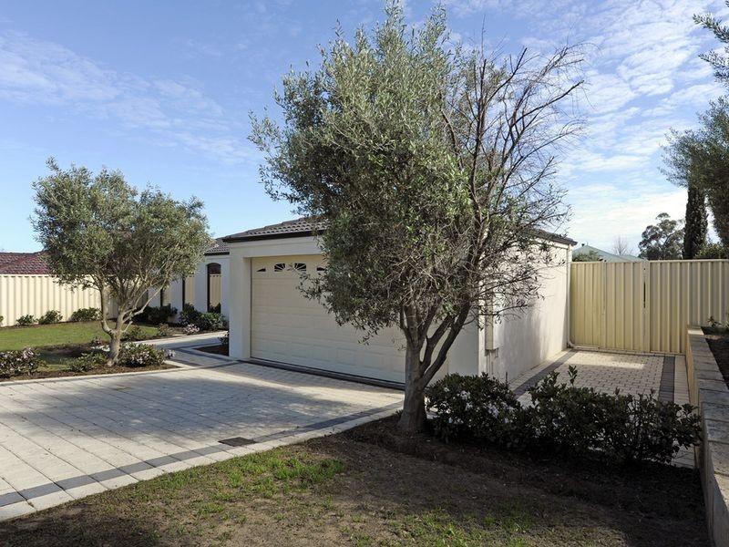 14 Calilly Way, Baldivis WA 6171