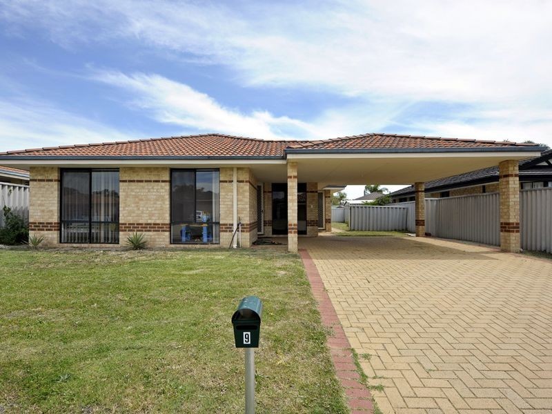 9 Caranja Court, Warnbro WA 6169