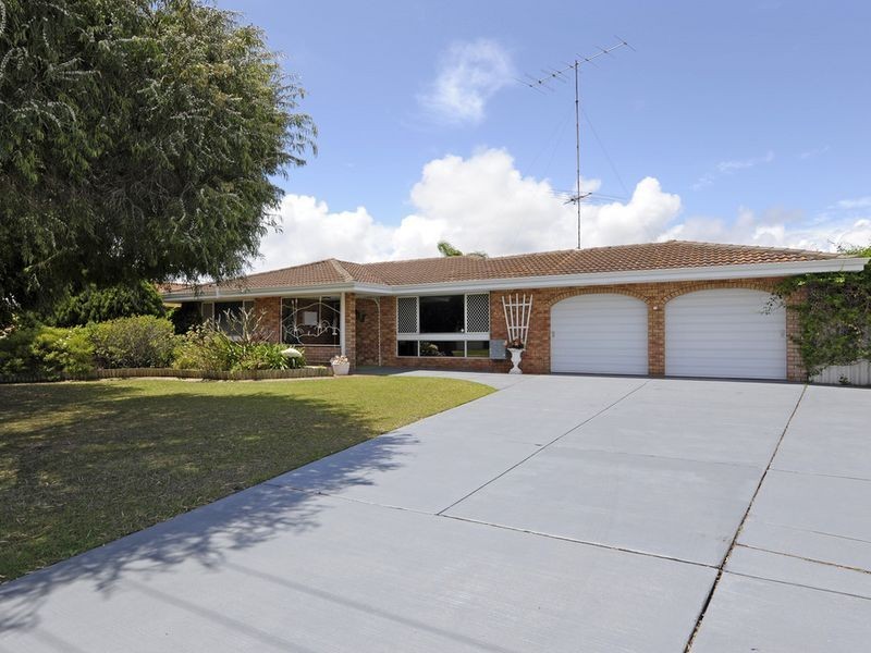 13 Hurst Place, Safety Bay WA 6169