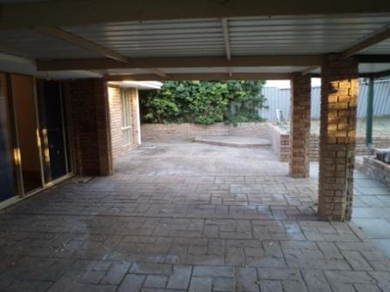 4 Darkins Retreat, Parmelia WA 6167