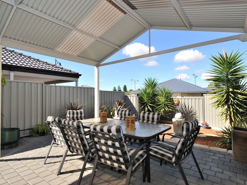 4 Seaford Lane, Secret Harbour WA 6173