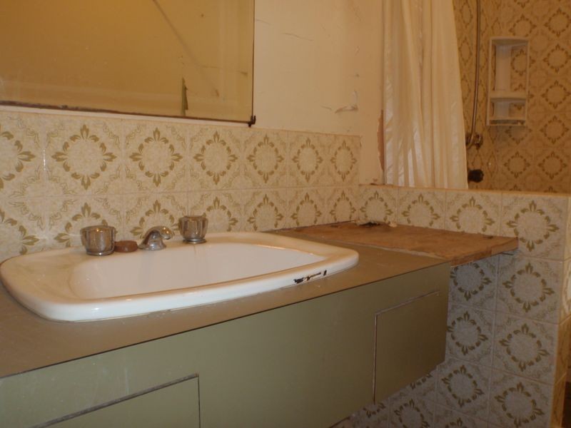 13 Cambridge Crescemt, Cooloongup WA 6168