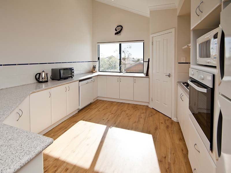 37 Jupiter Bend, Rockingham WA 6168