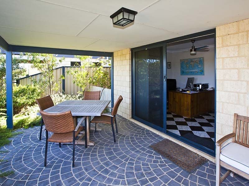 37 Jupiter Bend, Rockingham WA 6168
