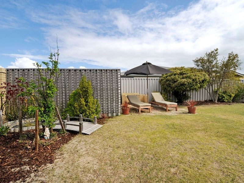 22 Mustique Mews, Secret Harbour WA 6173