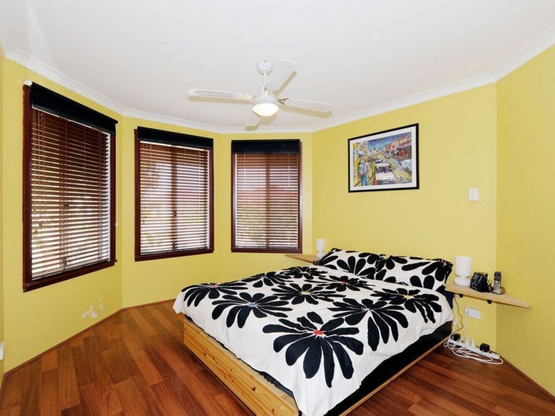 22 Mustique Mews, Secret Harbour WA 6173