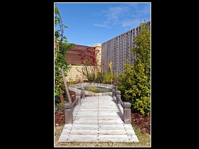 22 Mustique Mews, Secret Harbour WA 6173