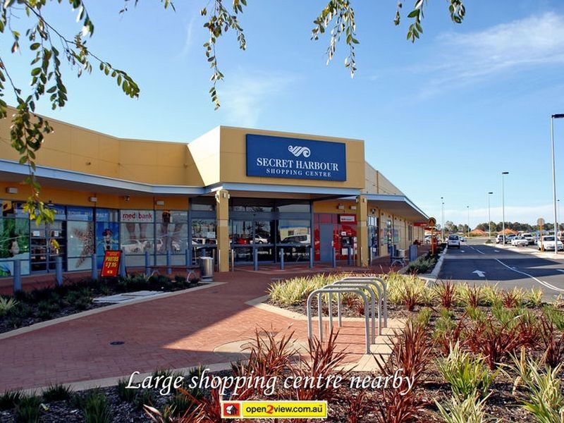 22 Mustique Mews, Secret Harbour WA 6173