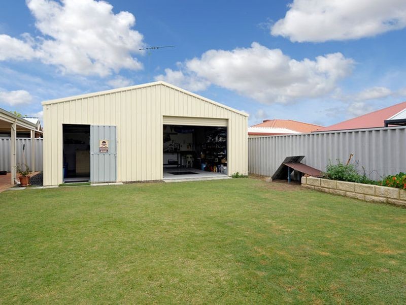 55 San Sebastain Blvd, Port Kennedy WA 6172