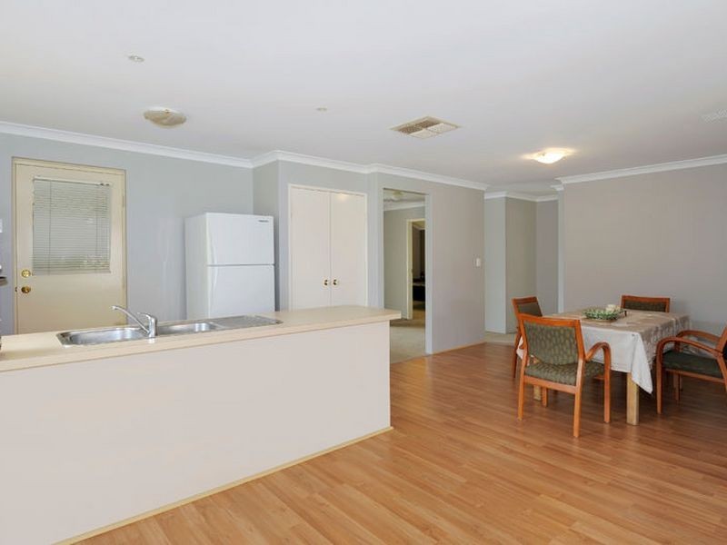 55 San Sebastain Blvd, Port Kennedy WA 6172