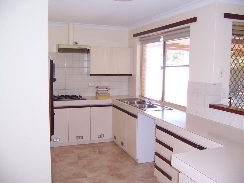 123 Charthouse Road, Waikiki WA 6169