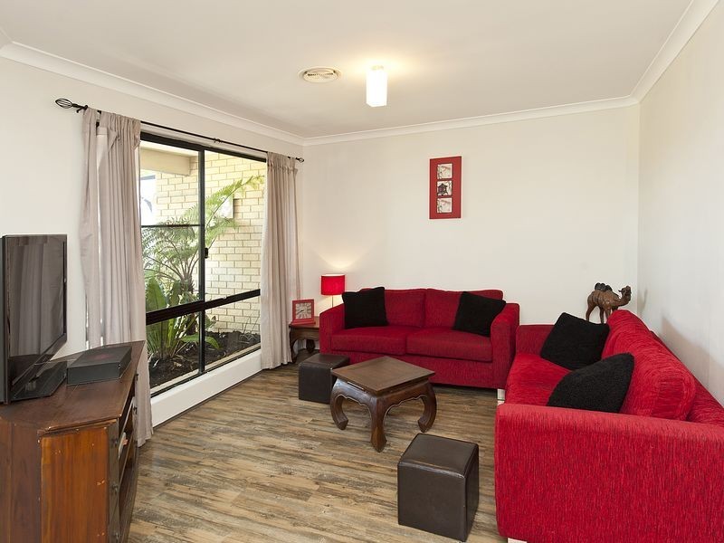 16 Cato Court, Rockingham WA 6168