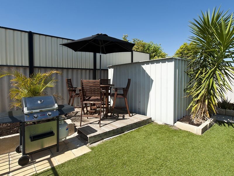 16 Cato Court, Rockingham WA 6168