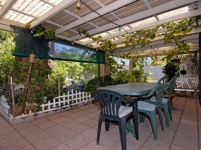 22 Gamble Street, Warnbro WA 6169