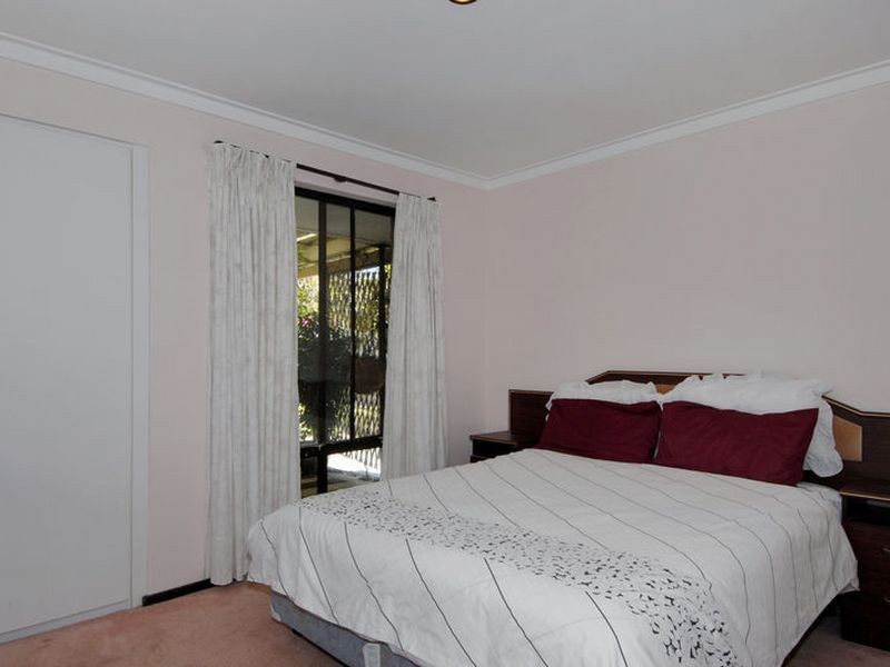 22 Gamble Street, Warnbro WA 6169
