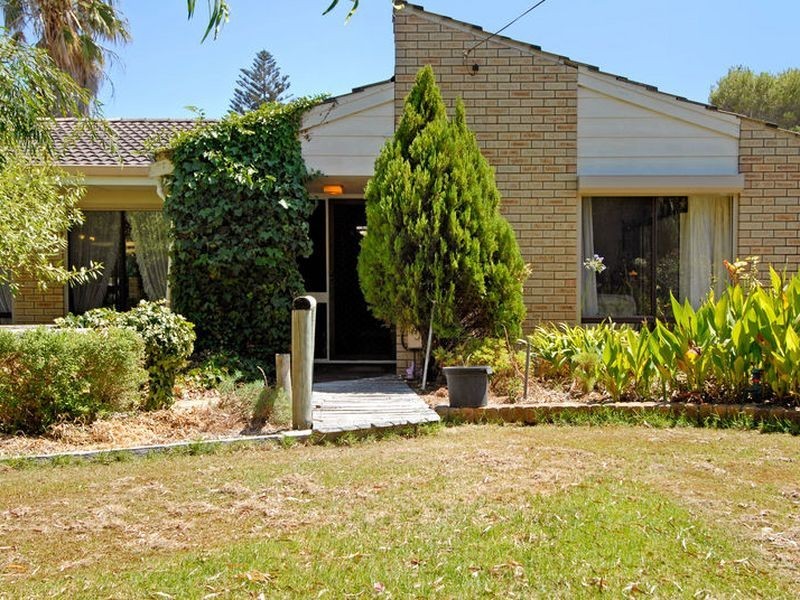 22 Gamble Street, Warnbro WA 6169