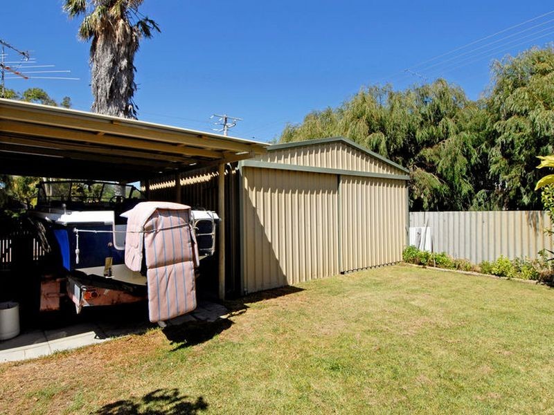 22 Gamble Street, Warnbro WA 6169