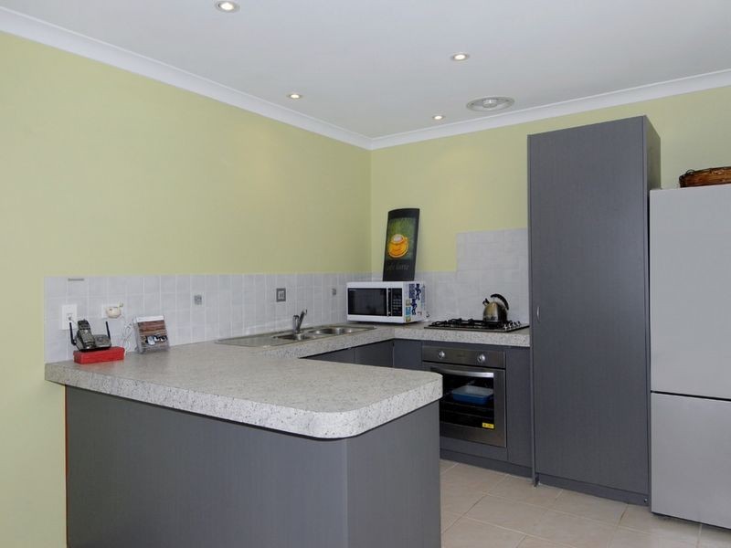 9/6 Bristol Street, Warnbro WA 6169