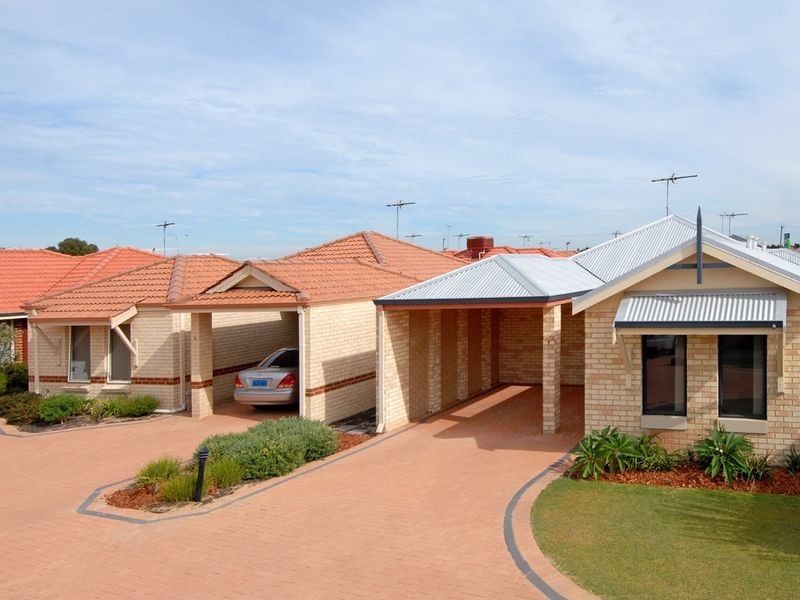 9/6 Bristol Street, Warnbro WA 6169