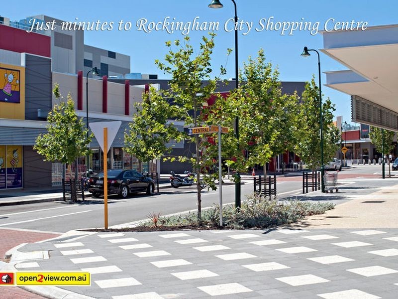 8/11 Merope Close, Rockingham WA 6168