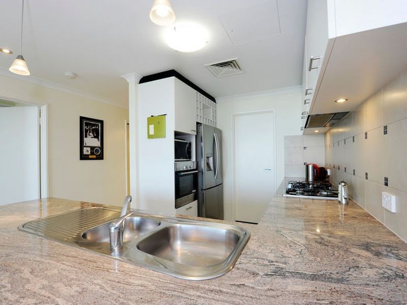 34/17-21 Rockingham Beach Road, Rockingham WA 6168