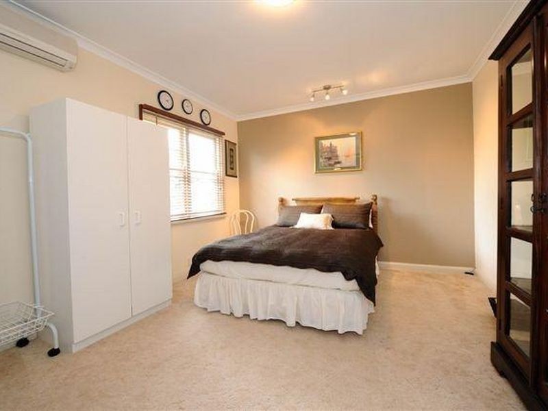 2 William Street, Rockingham WA 6168