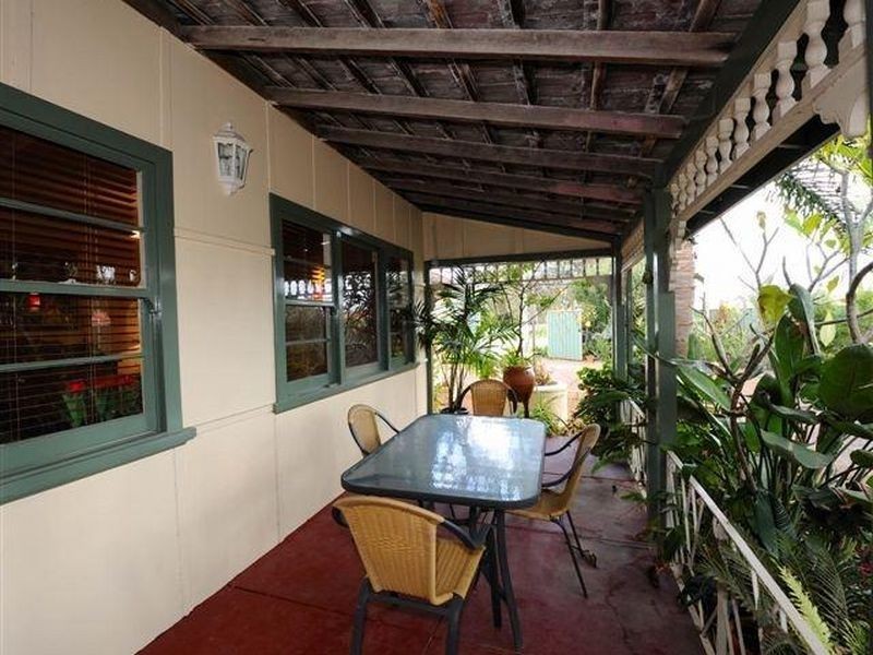 2 William Street, Rockingham WA 6168