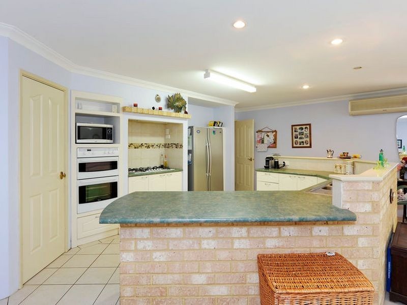 1 Bluejay Court, Singleton WA 6175