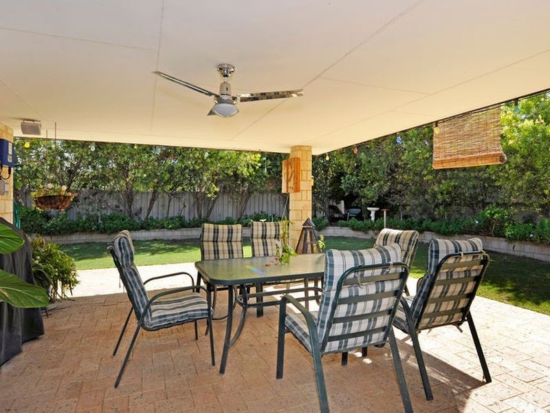 1 Bluejay Court, Singleton WA 6175