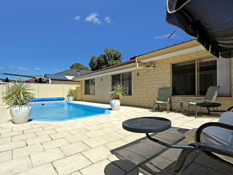 35 Tuomey Follows, Baldivis WA 6171