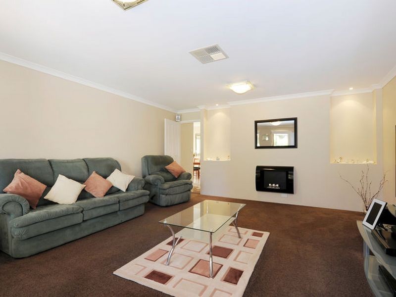 35 Tuomey Follows, Baldivis WA 6171