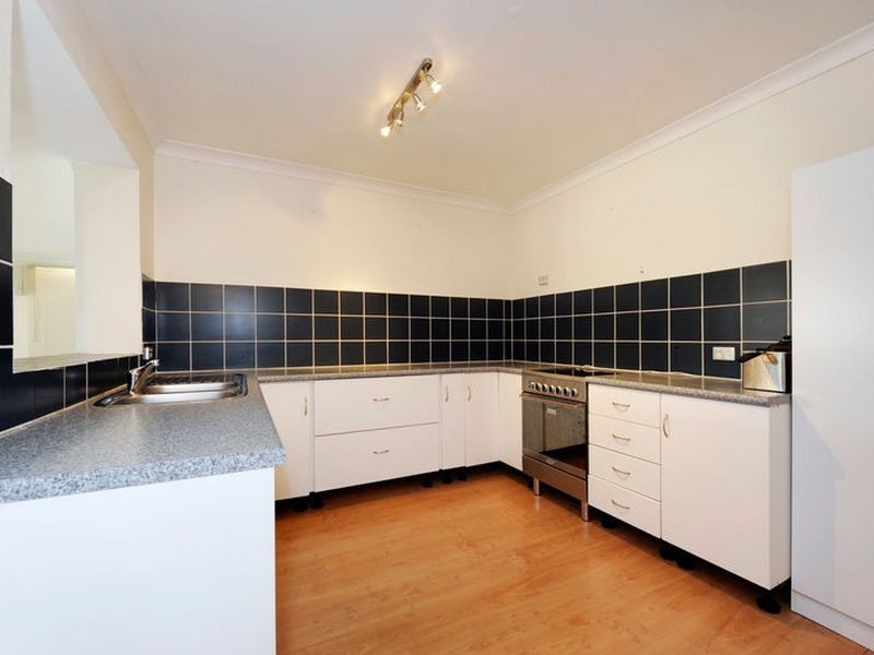 3 Monsoon Close, Waikiki WA 6169