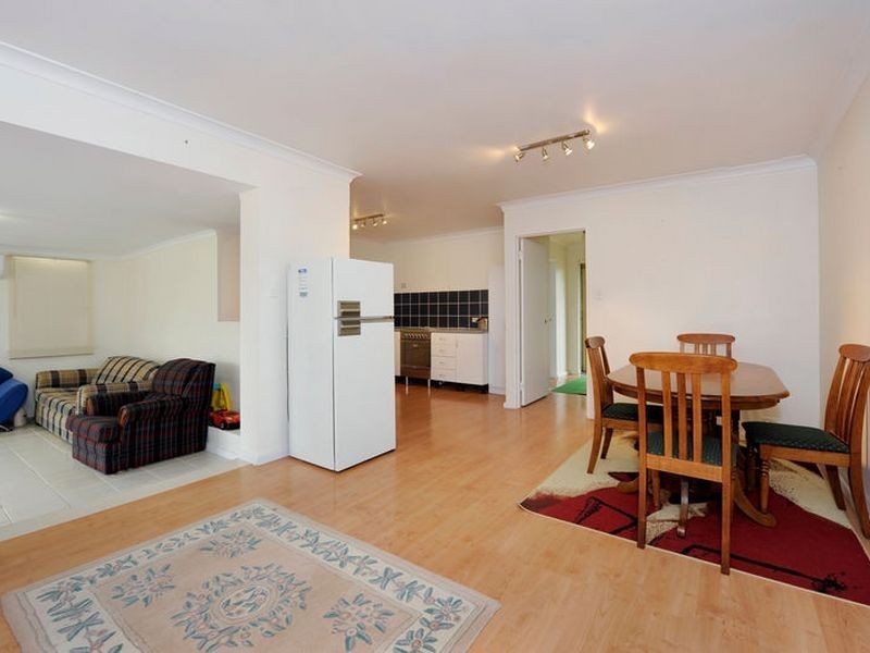 3 Monsoon Close, Waikiki WA 6169