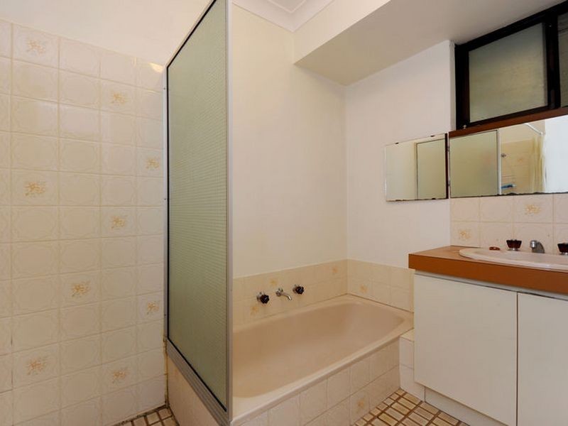 3 Monsoon Close, Waikiki WA 6169