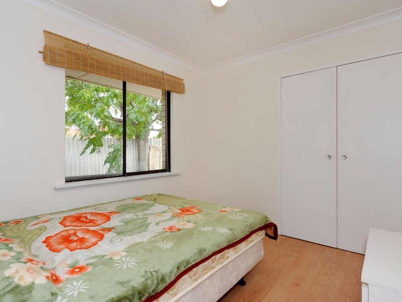 3 Monsoon Close, Waikiki WA 6169