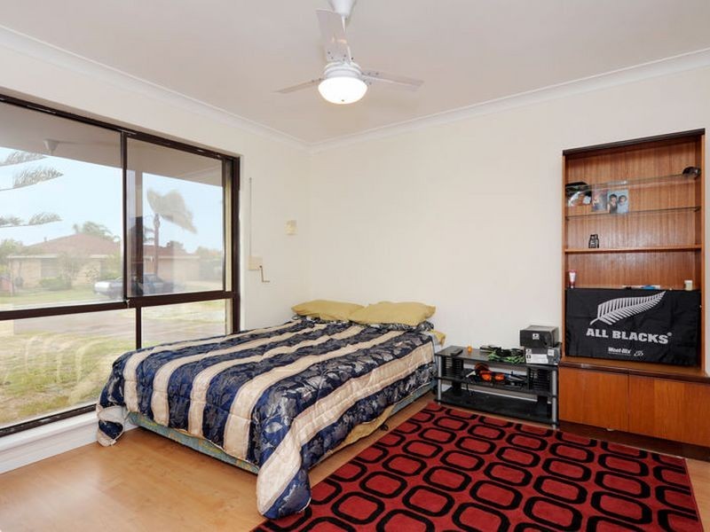 3 Monsoon Close, Waikiki WA 6169