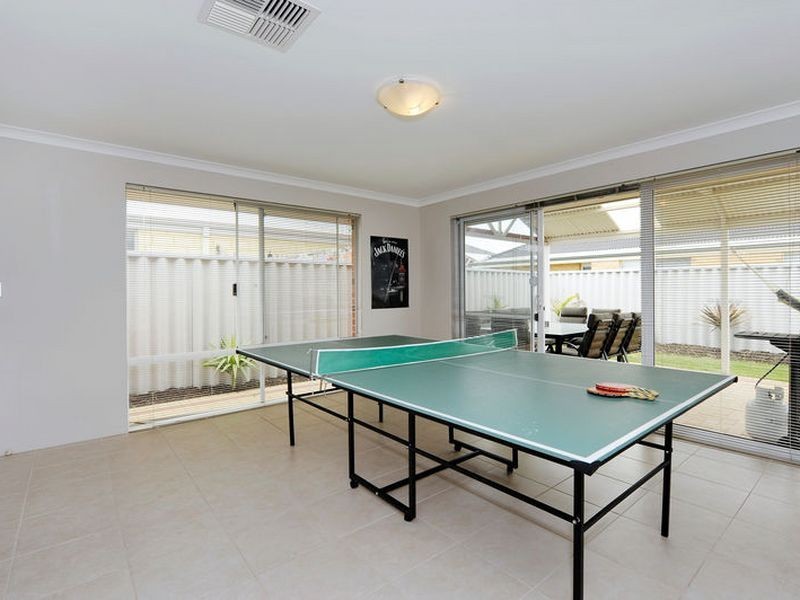 11 Celtic Crescent, Shoalwater WA 6169