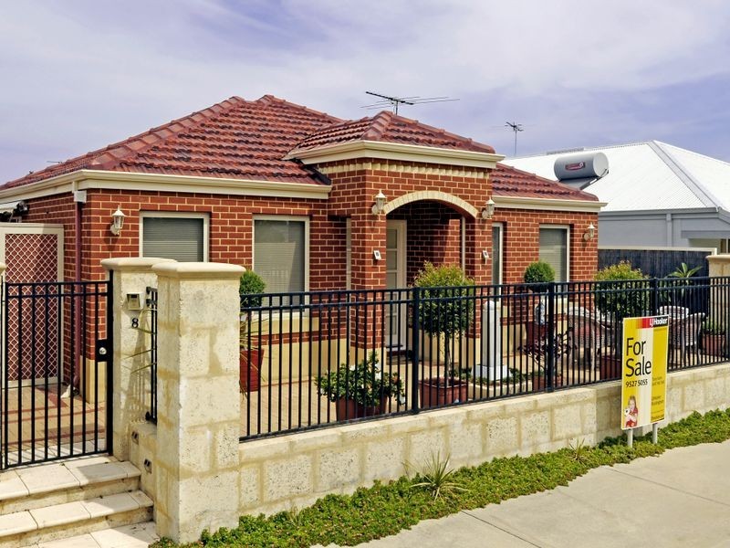 8 Verin Lane, Port Kennedy WA 6172